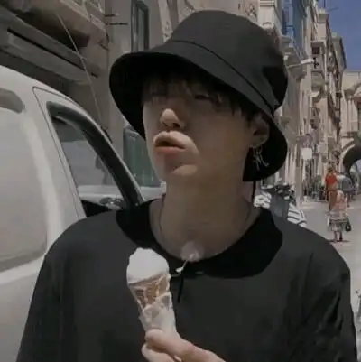 suga闵玧其闵猫猫超清手机壁纸头像