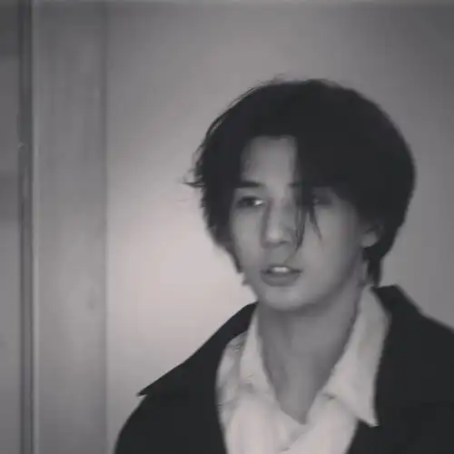 禁欲黑系头像笔直