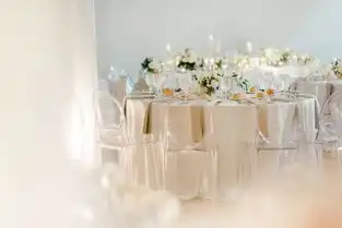 白色系婚礼花艺纯洁之美