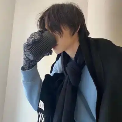 高清好看的成人帅气头像男生图片