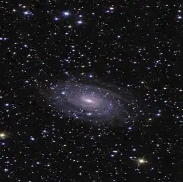 璀璨星河浩瀚宇宙中,我们都是发光的存在,一场深邃的蓝色婚礼