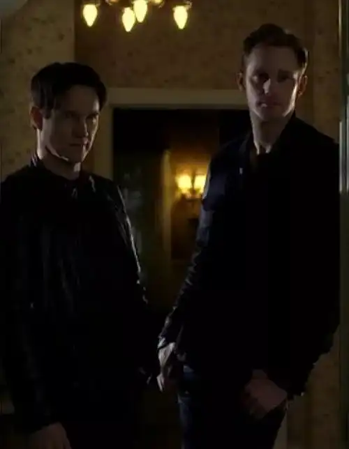 春节追到一部男主被男二逼到人设全乱的美剧...