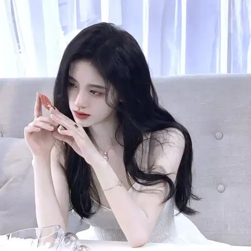 ins治愈系头像鞠婧祎男