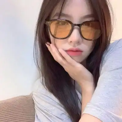 又纯又欲头像情头