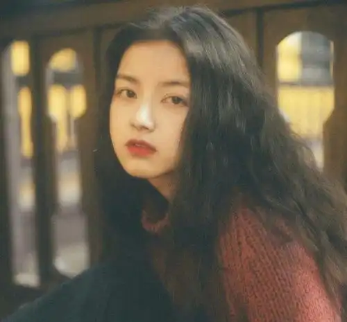 韩系头像女冷淡风ins照