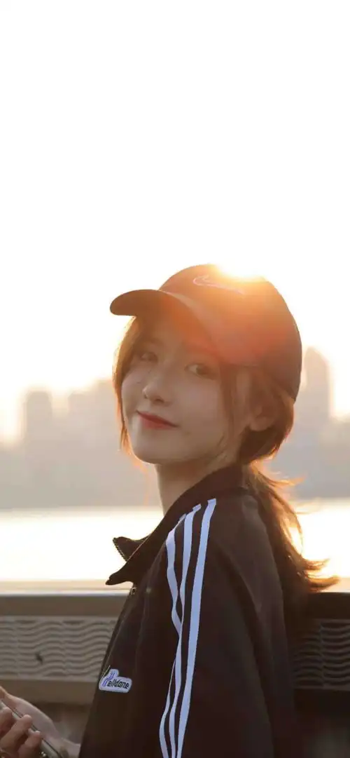 近期热门全面屏壁纸精选