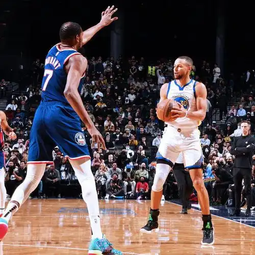 勇士为何能够18分大胜篮网