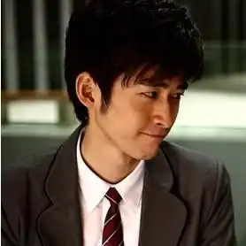 郑爽张翰qq情侣头像,多点