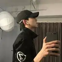 又流氓又野的男头像很野的头像男生