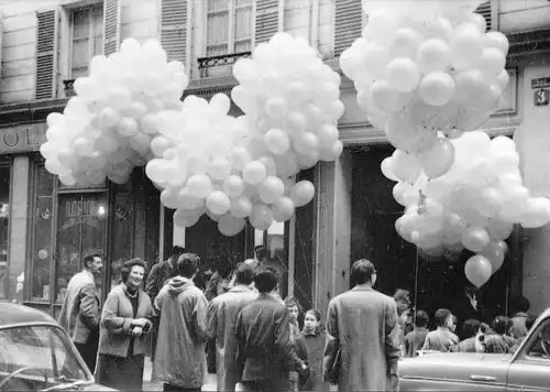 克莱因蓝到底是什么蓝