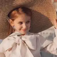 头像女生小孩欧美头像欧美可爱小女孩头像图片