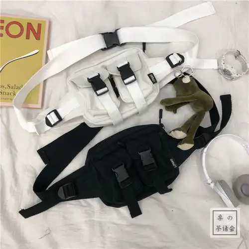 韩版ins百搭暗黑风原宿帆布胸包港风休闲斜挎包日系腰包女学生男