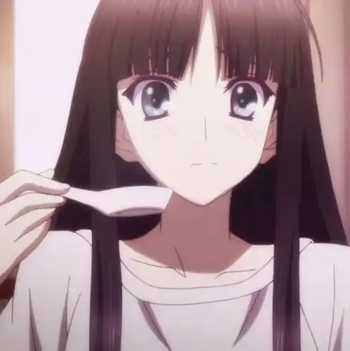 动漫女生头像白色系