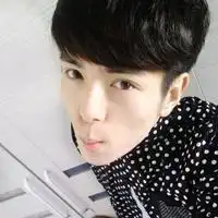 帅哥照片真实一点微信头像图片大全