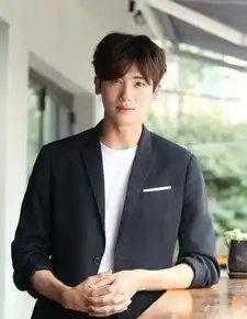 2017男性发型趋势03韩系发型高人气