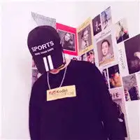 爱好锻炼的男人最有魅力了,带棒球帽的男生头像