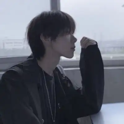 林知晚高冷玩网冷色系男头gx