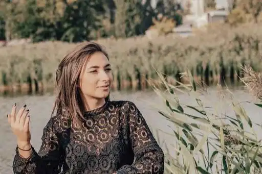 借给闺蜜一千块,两周后,我们拉黑了彼此