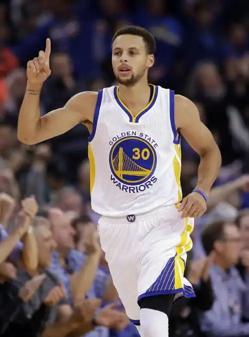 库里帅气图片喜欢抓紧收藏