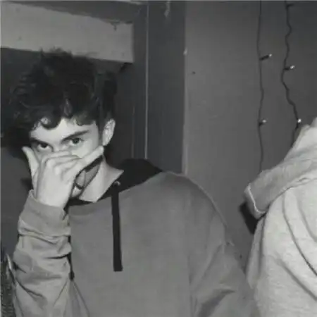 欧美男生头像黑白成熟侧身,成熟的男人最有范