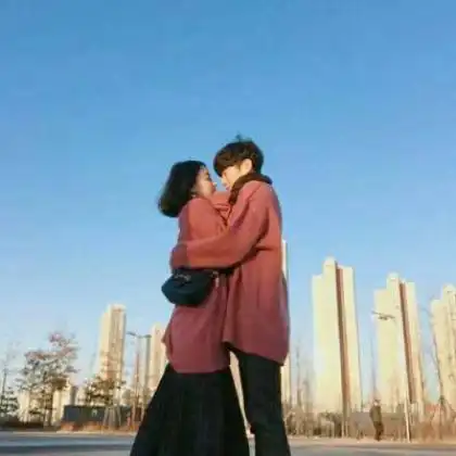 2020情侣头像一人一张,再忙的我就是想你念你