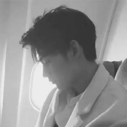 个性黑白男生头像霸气,独特比较拽成熟的男人