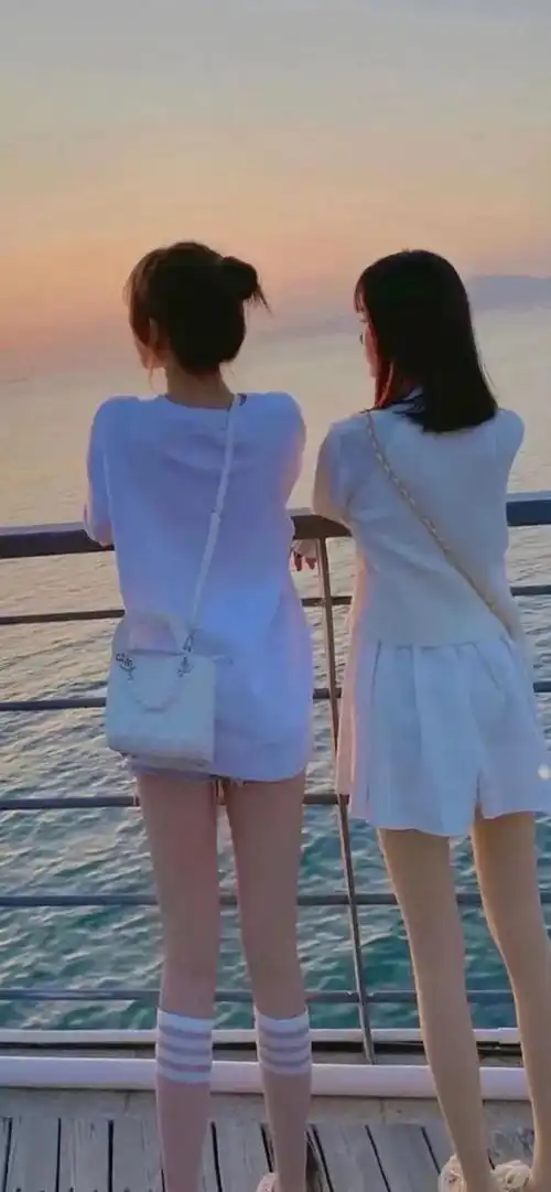 清纯可爱甜美系女生五
