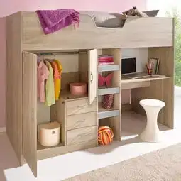 我的衣柜里伸出一只袖子