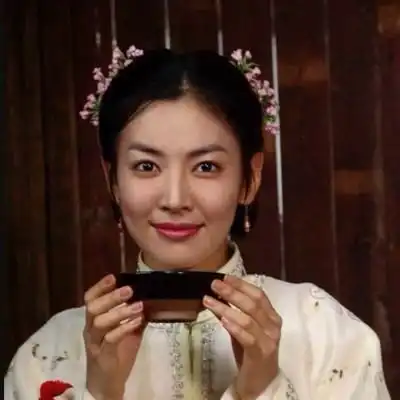 韩系古装头像女生出戏