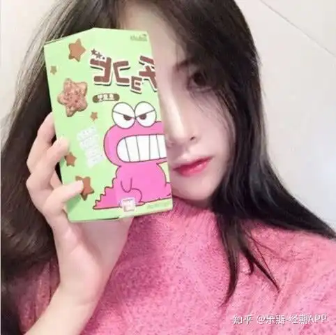 涂口红的3大禁忌,涂完不能抿嘴,涂了这么久小姐姐们都涂错了