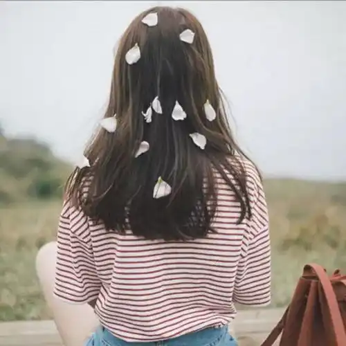 今日份头像我喜欢让我一瞬间想到永远的东西