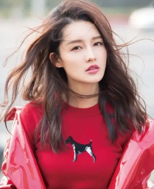 演技与美貌并存,却始终不能大火的明星