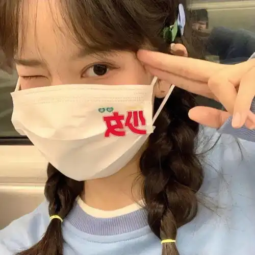 系列头像五毒俱全的姑娘最动人独立的价值观独立的思辨能力独特的生活方式独特的人格魅力还有爱读书英子
