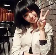 一如既往的坚强90后伤感女生头像设计