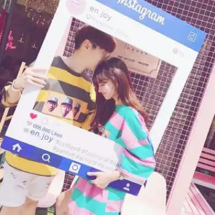 2020最新情侣头像亲吻暧昧一对,只想做你的心上人