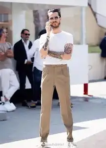 型男穿上这几个降温色跟酷暑说拜拜