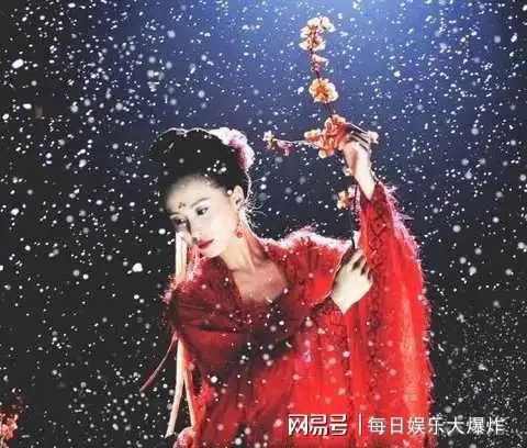 刘诗诗中秋晚会服装造型曝光,古装化身为古风美女,梦回步步惊心