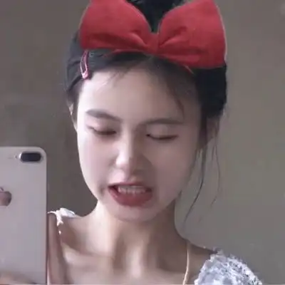 初中生跑操时,男生自以为很有范的3行为,女生眼里恶心