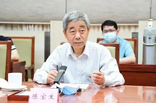 党史学习教育专题联学活动中,教育部长陈宝生对教育系统青年干部这样说