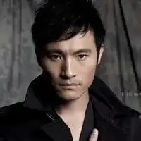 求qq头像,男生的,偏成熟点的,不要幼稚