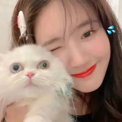 真人女头干净温柔第一次看到宇女生头像我要个性网