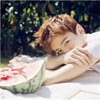 好看头像绿色系图片男生