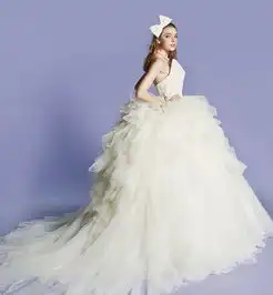 婚纱设计9亿少女的梦,迪士尼出婚纱啦