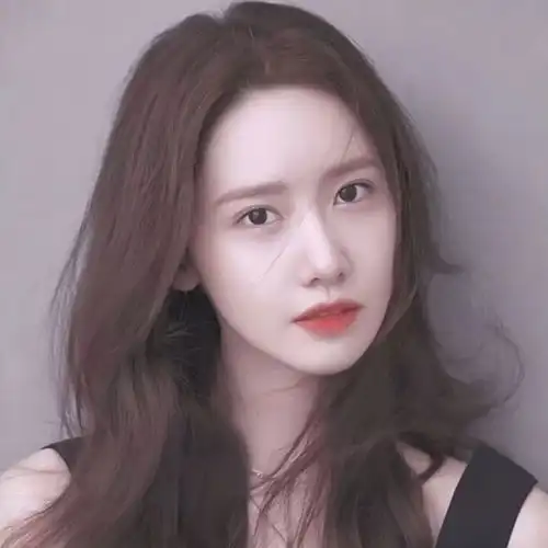 林允儿神色迷离被下药不雅照被爆出清纯女神也逃不过魔爪