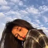 qq头像蓝天白云女生