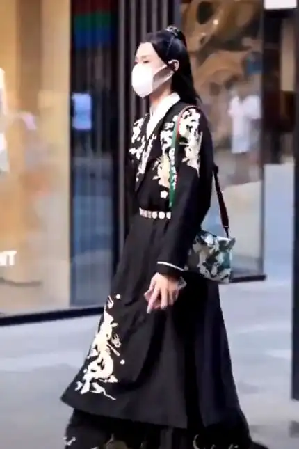 传统服饰走秀古风文创周边这些充满国风的东西也太好看了