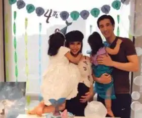 王力宏为大女儿庆生,一家四口幸福同框,李靓蕾孕肚抢镜喜事将近...