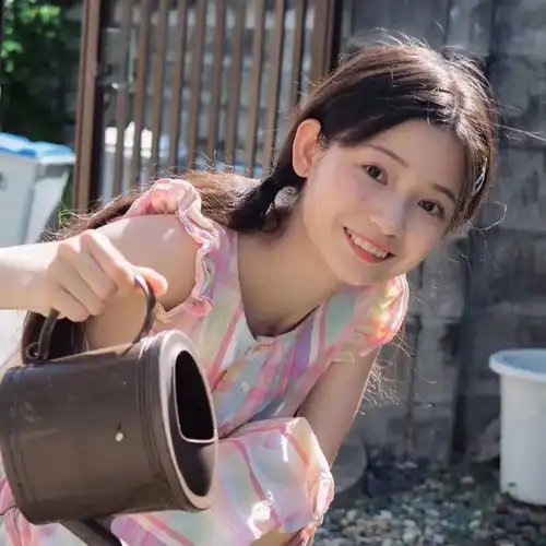 女头在夏天迷失自己