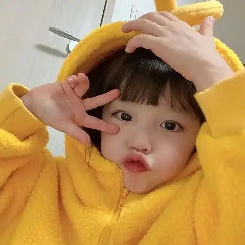 幽默笑话这姑娘,半年前你大姨介绍给你的,上几天结婚了