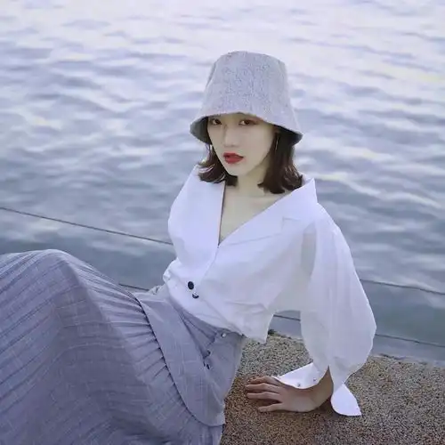 真人头像成年人的告别仪式